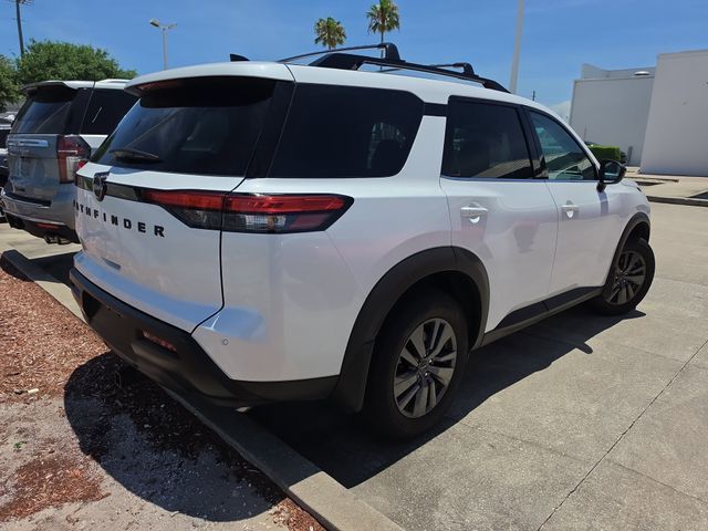 2026 Nissan Pathfinder SV
