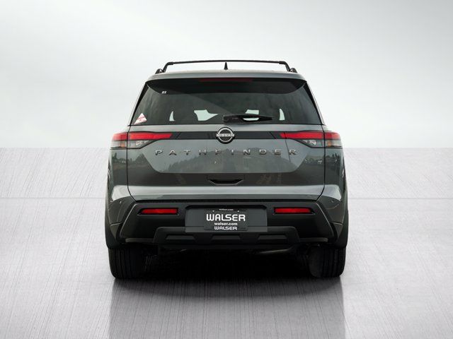 2026 Nissan Pathfinder SV