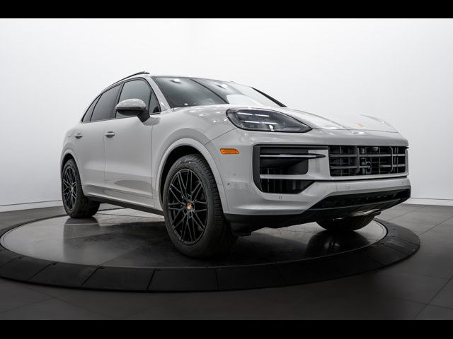 2026 Porsche Cayenne Base
