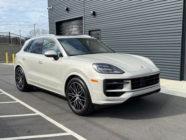 2026 Porsche Cayenne Base