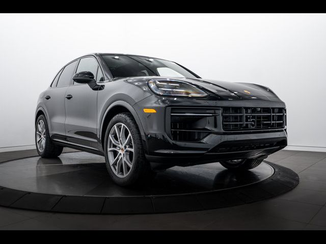 2026 Porsche Cayenne Base