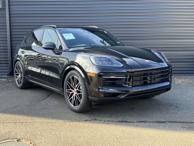 2026 Porsche Cayenne E-Hybrid S