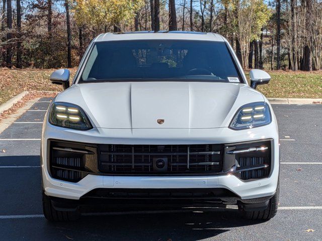2026 Porsche Cayenne GTS