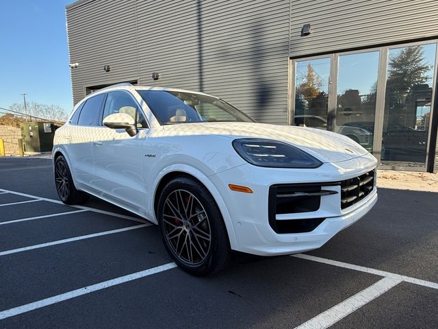 2026 Porsche Cayenne E-Hybrid S