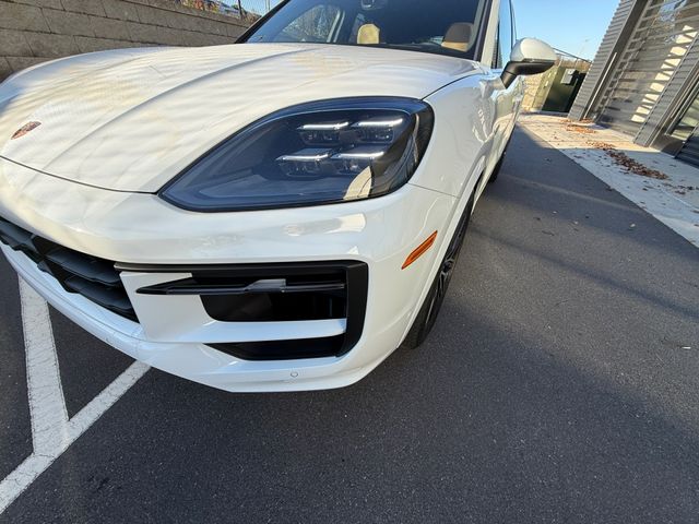 2026 Porsche Cayenne E-Hybrid S