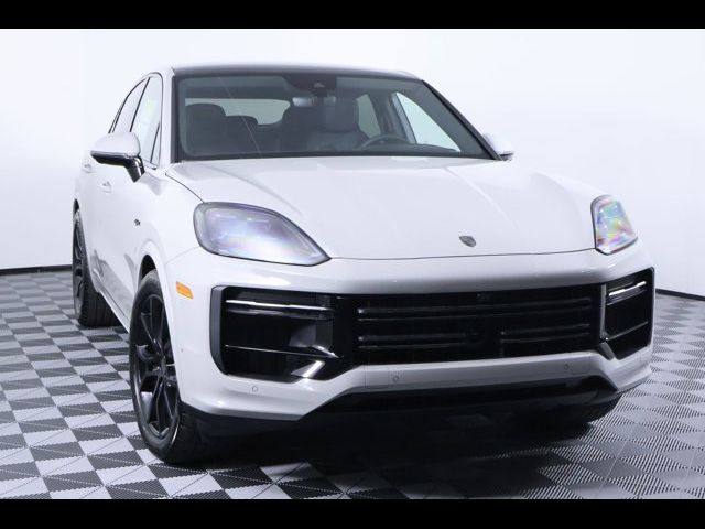 2026 Porsche Cayenne Turbo E-Hybrid