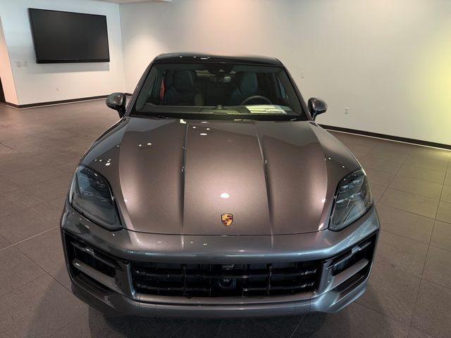 2026 Porsche Cayenne GTS