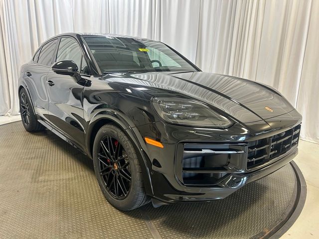 2026 Porsche Cayenne GTS