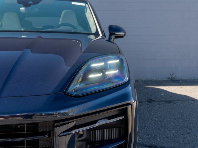 2026 Porsche Cayenne GTS