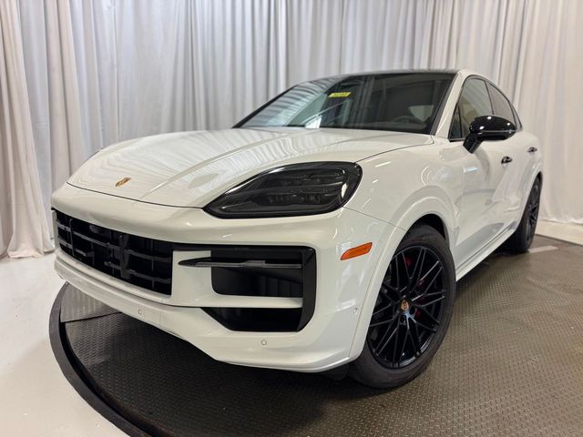 2026 Porsche Cayenne GTS