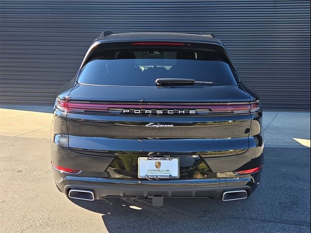 2026 Porsche Cayenne E-Hybrid Base