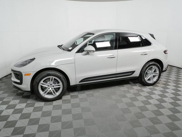 2026 Porsche Macan