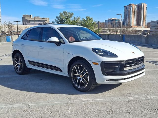 2026 Porsche Macan Base