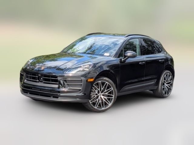 2026 Porsche Macan Base