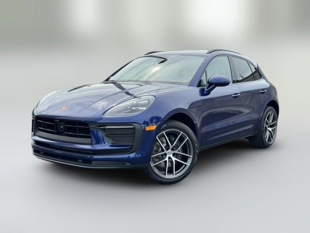 2026 Porsche Macan Base