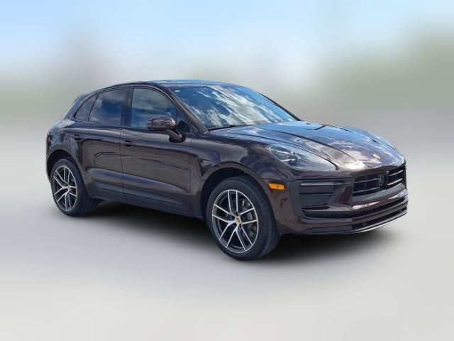 2026 Porsche Macan Base