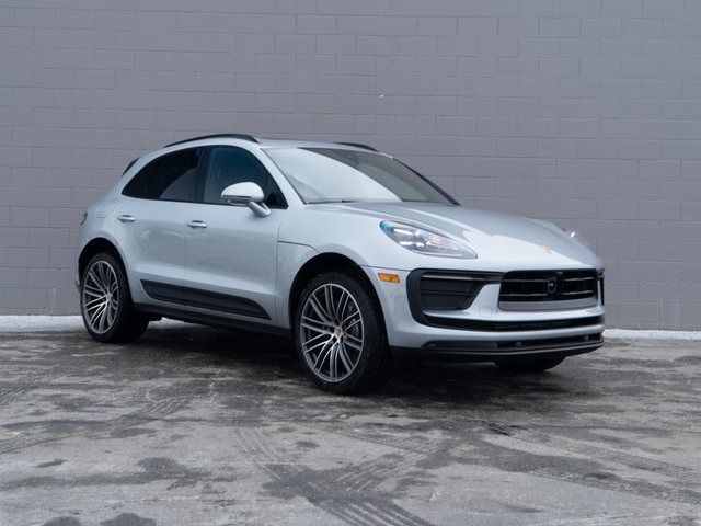 2026 Porsche Macan Base