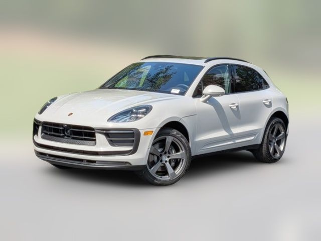 2026 Porsche Macan Base