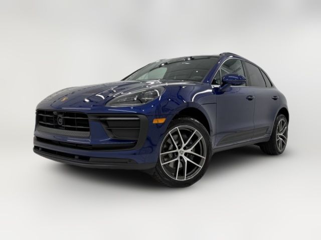 2026 Porsche Macan Base