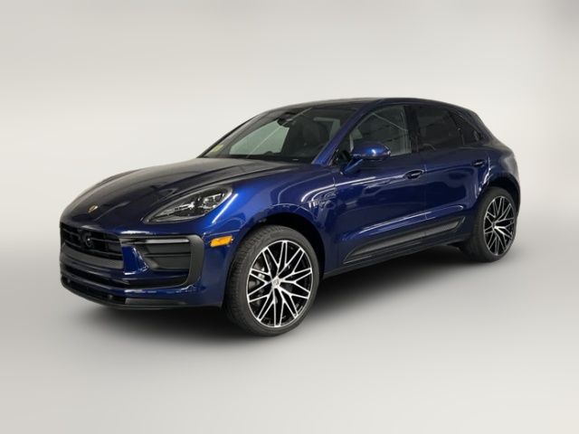 2026 Porsche Macan Base