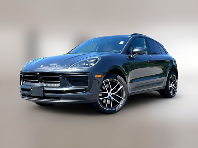 2026 Porsche Macan Base