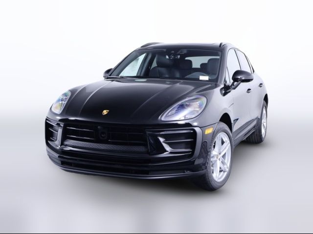 2026 Porsche Macan Base