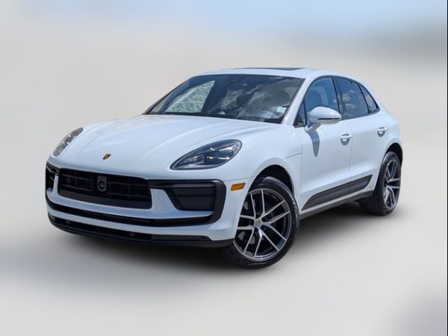 2026 Porsche Macan Base