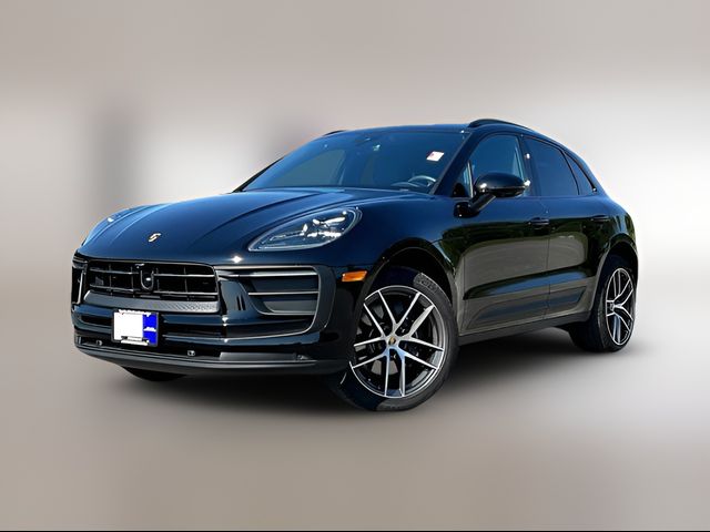 2026 Porsche Macan Base