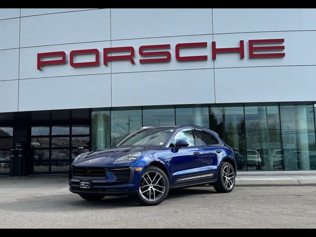 2026 Porsche Macan 