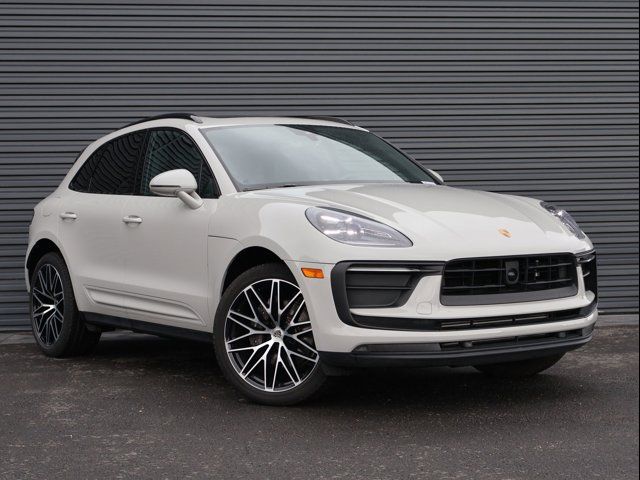 2026 Porsche Macan