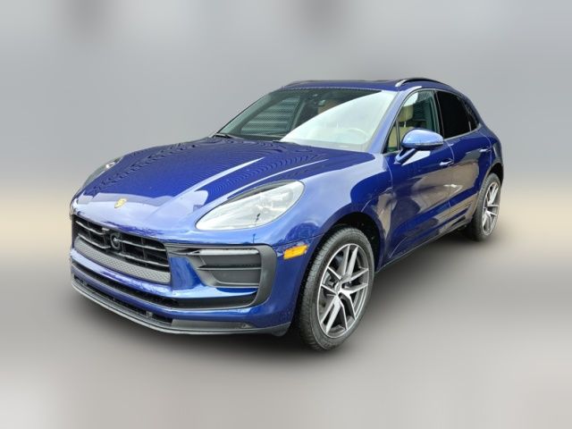 2026 Porsche Macan Base