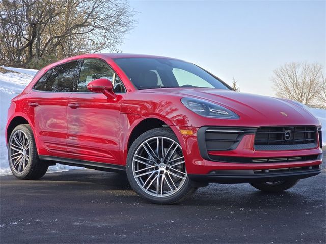 2026 Porsche Macan Base