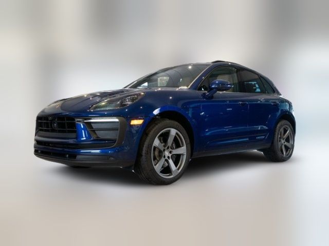 2026 Porsche Macan Base