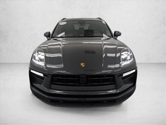 2026 Porsche Macan T
