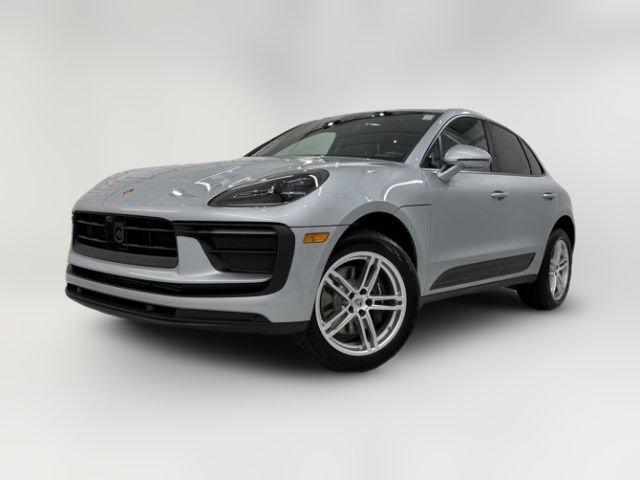 2026 Porsche Macan Base