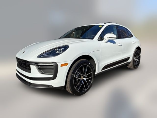 2026 Porsche Macan Base