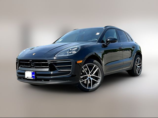 2026 Porsche Macan Base