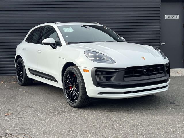 2026 Porsche Macan GTS
