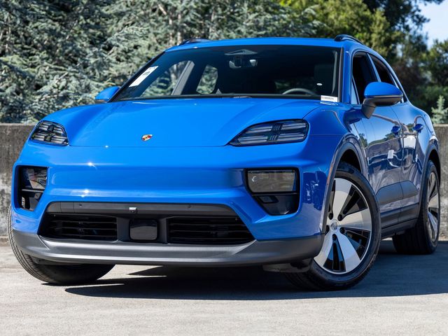 2026 Porsche Macan Electric 4