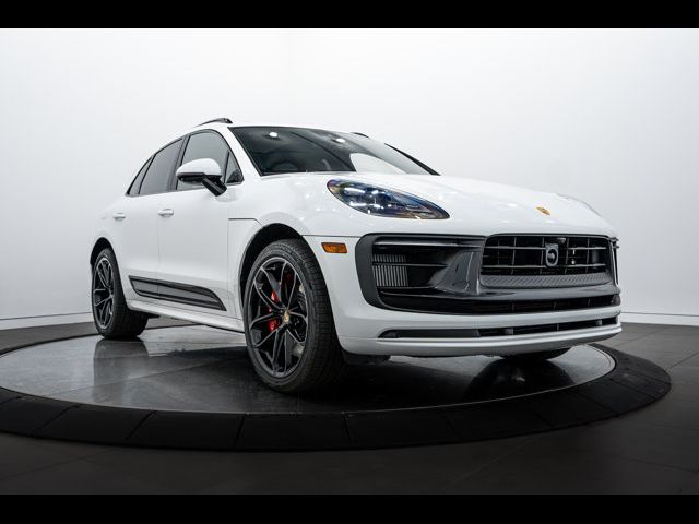 2026 Porsche Macan GTS