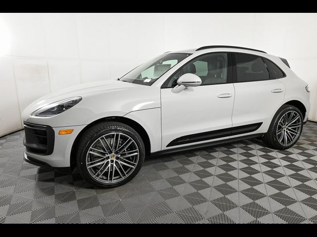 2026 Porsche Macan GTS