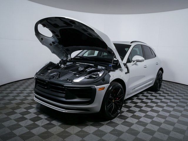 2026 Porsche Macan GTS