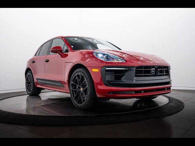 2026 Porsche Macan GTS