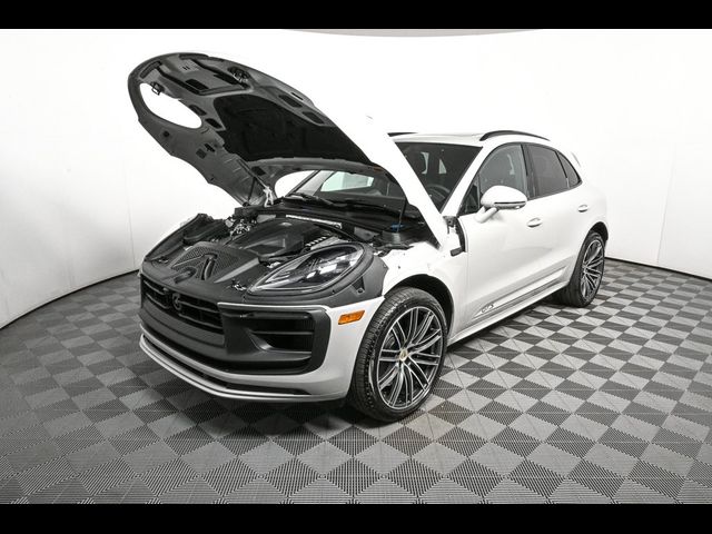 2026 Porsche Macan GTS