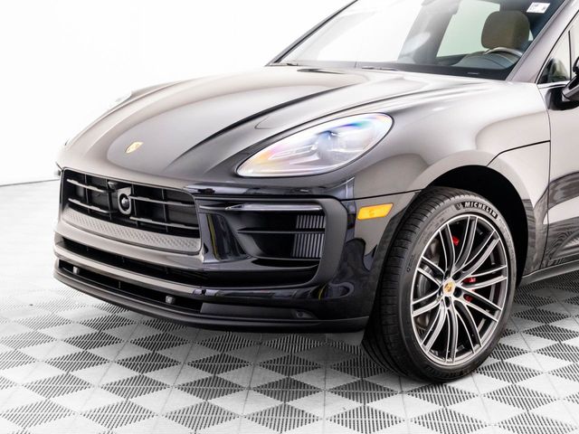 2026 Porsche Macan S