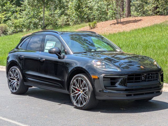 2026 Porsche Macan S