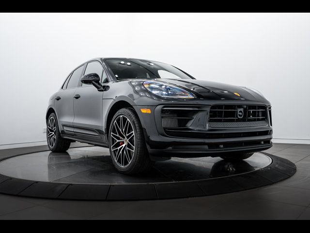 2026 Porsche Macan S