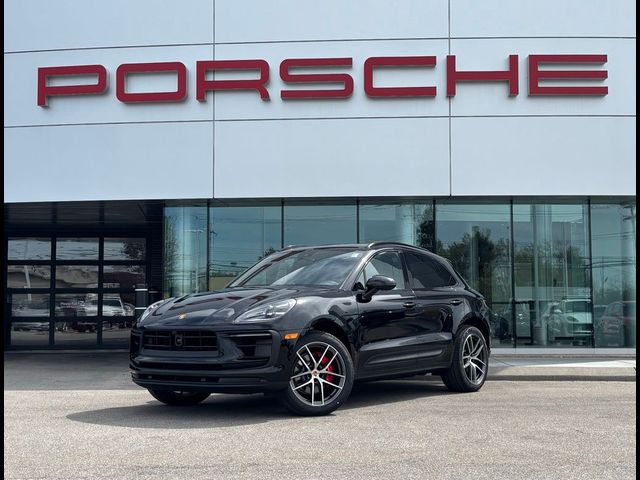 2026 Porsche Macan S