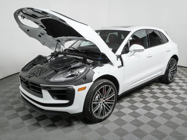 2026 Porsche Macan S