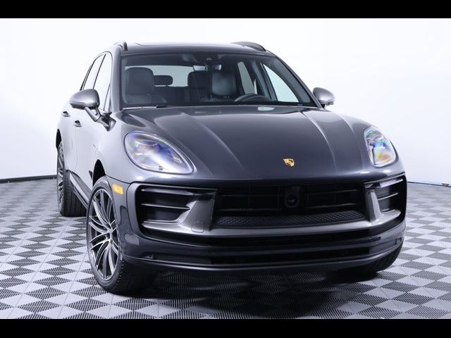 2026 Porsche Macan T